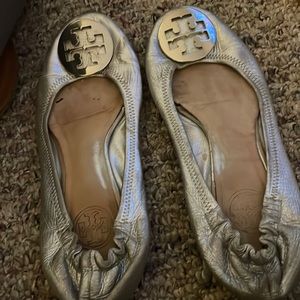 Tory Burch Reva Flats!